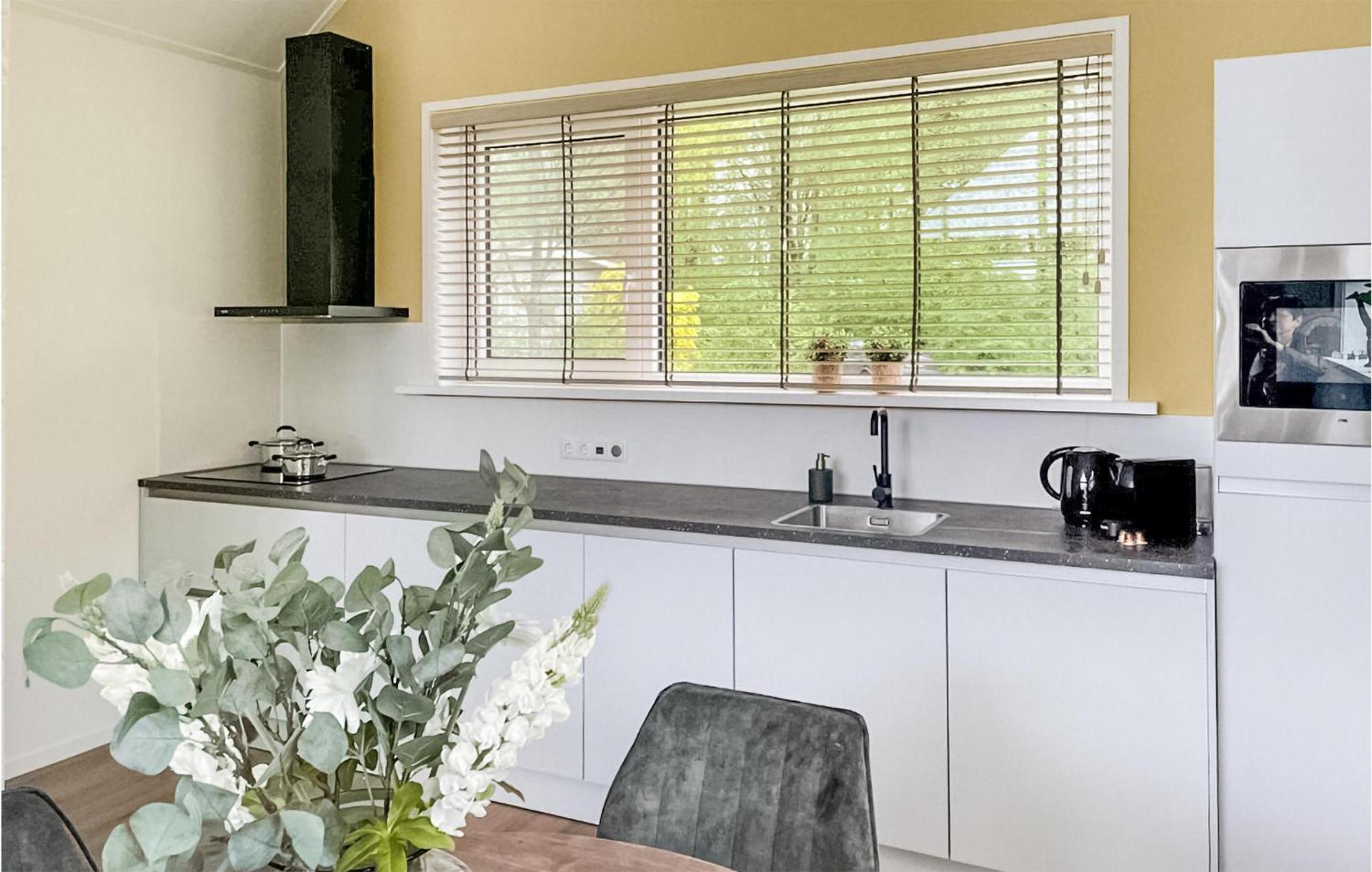 Cozy Home In Oosterwolde With Sauna Eksteriør bilde