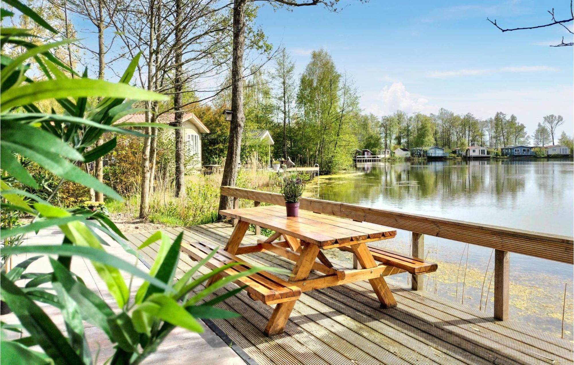 Cozy Home In Oosterwolde With Sauna Eksteriør bilde